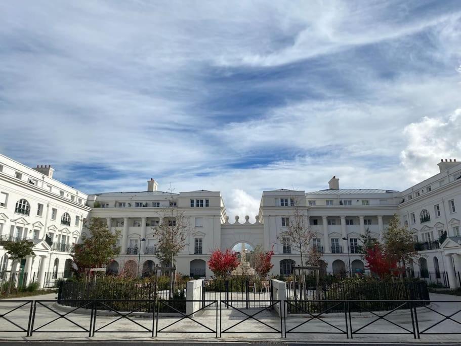 Suite Cartier Near Disneyland Paris Серри Экстерьер фото